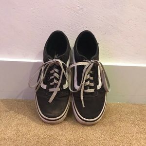 Black old school vans